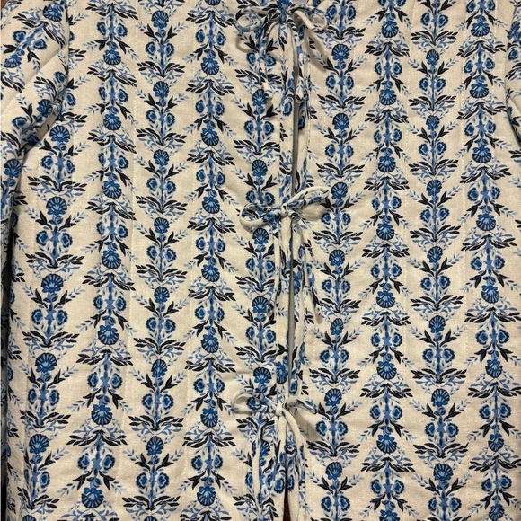 NWT House of Harlow 1960 Blue and White Bomber Quilted Jacket Small - Picture 7 of 8